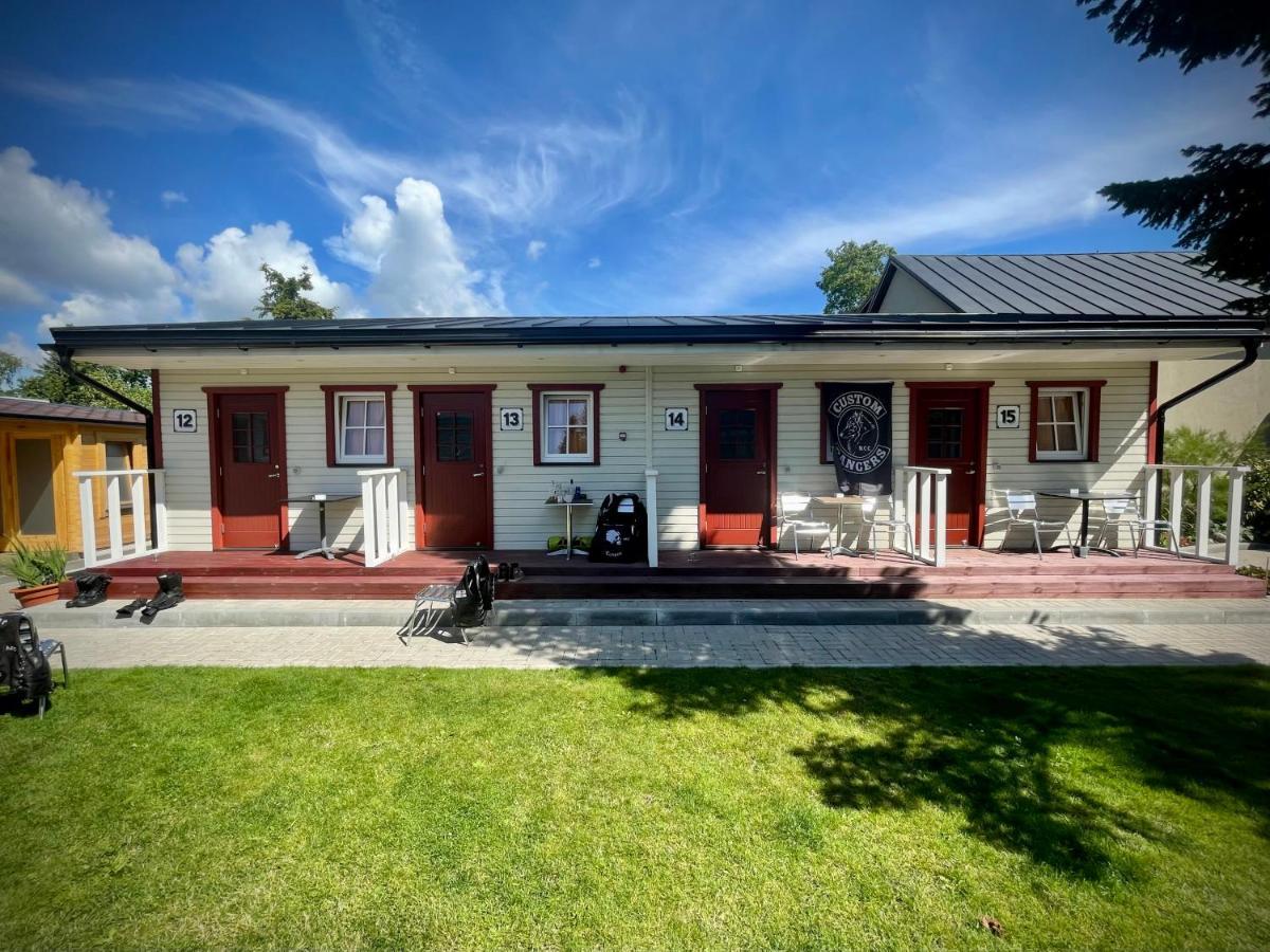 Aleksandri Guesthouse Parnu Luaran gambar