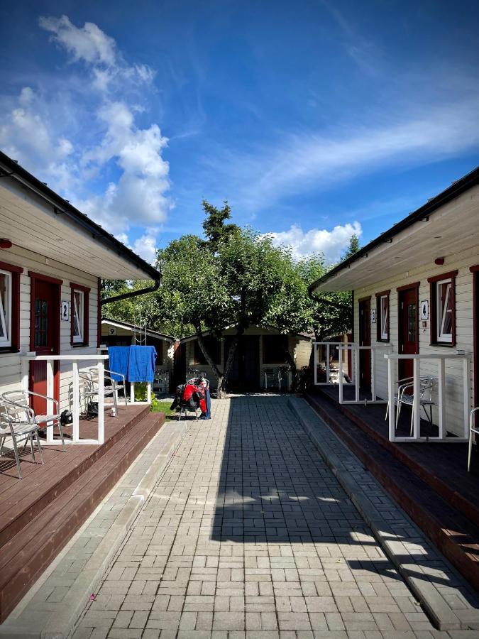 Aleksandri Guesthouse Parnu Luaran gambar