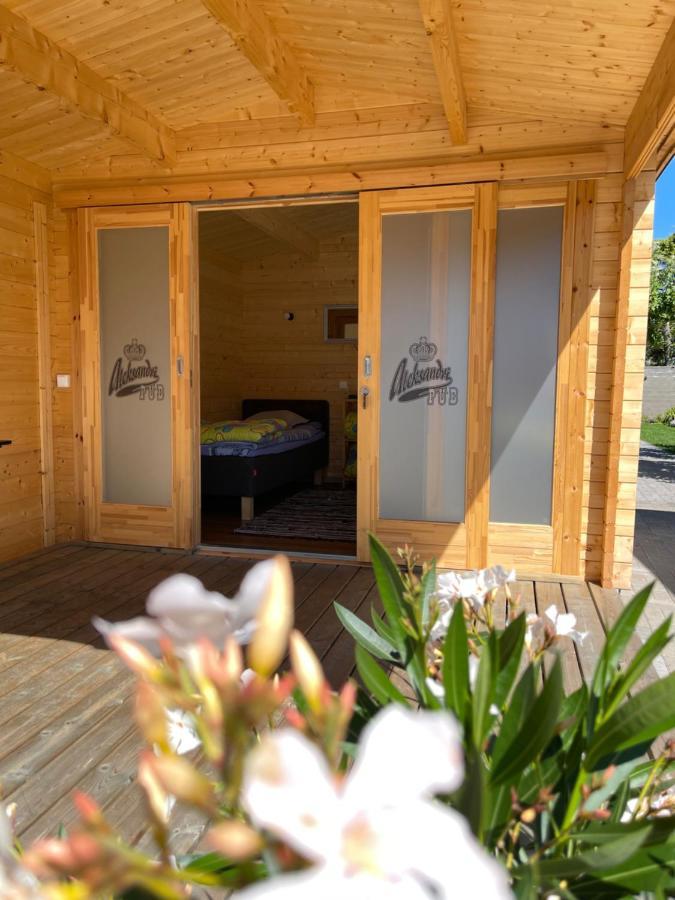 Aleksandri Guesthouse Parnu Luaran gambar